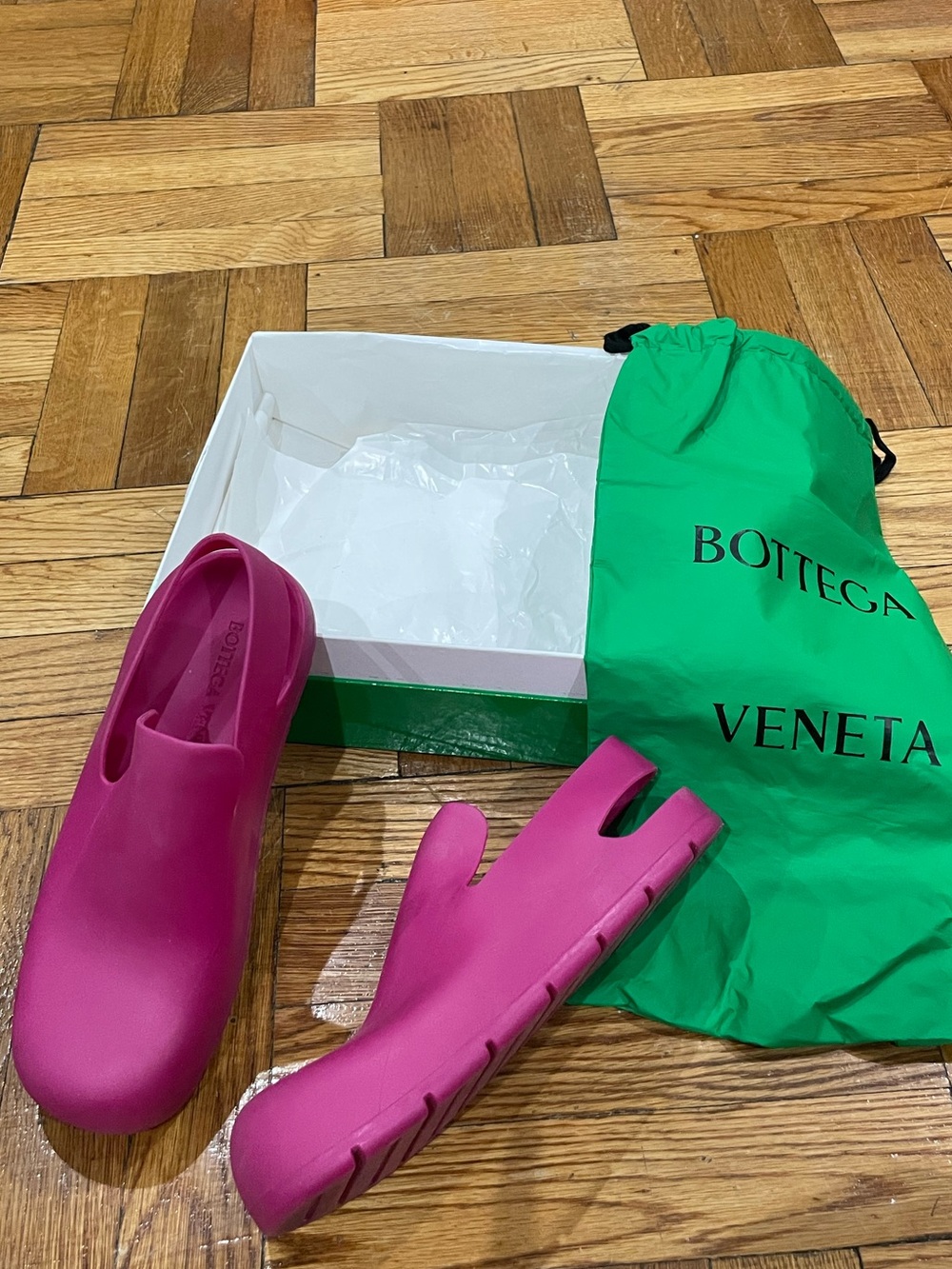 Bottega Veneta Hot Pink Rubber Slip-On Clogs